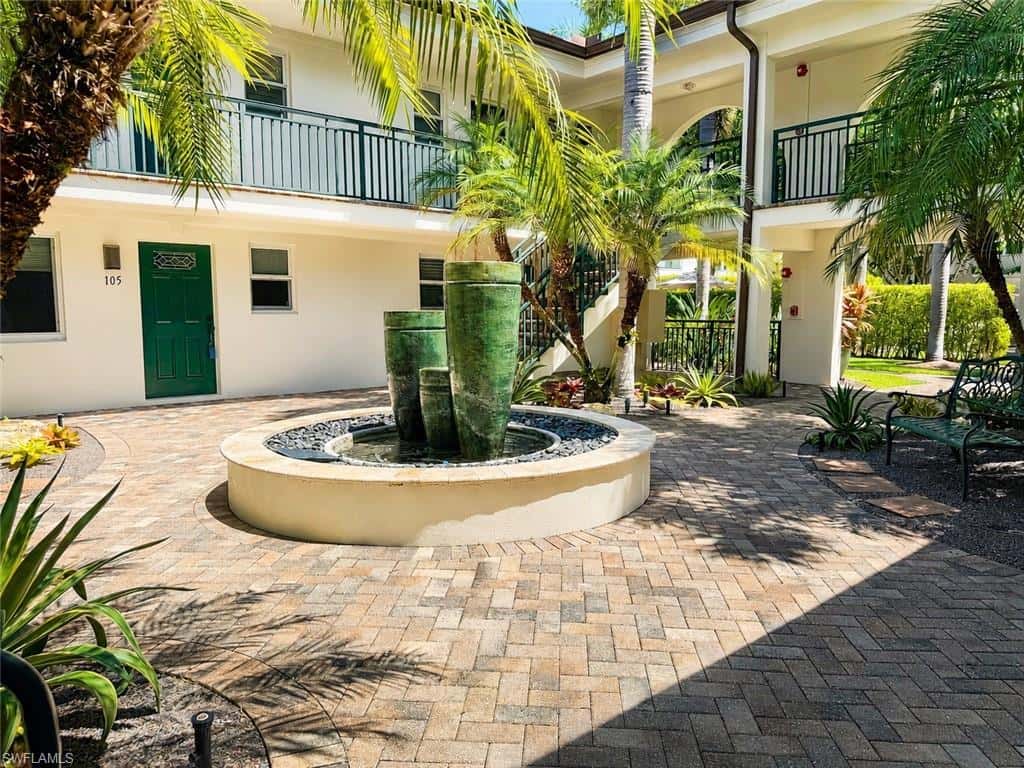 960 7th St #103, Naples, photo 14