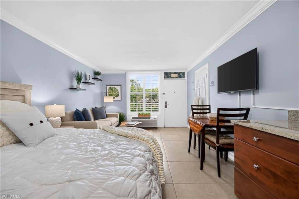 2555 9th St #204, Naples, photo 12