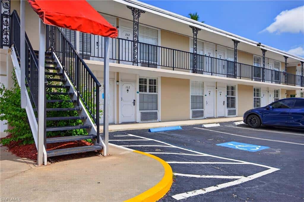 2555 9th St #204, Naples, photo 20