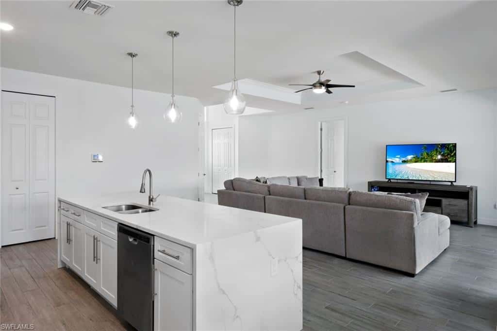 1613 42nd Pl, Cape Coral, photo 17