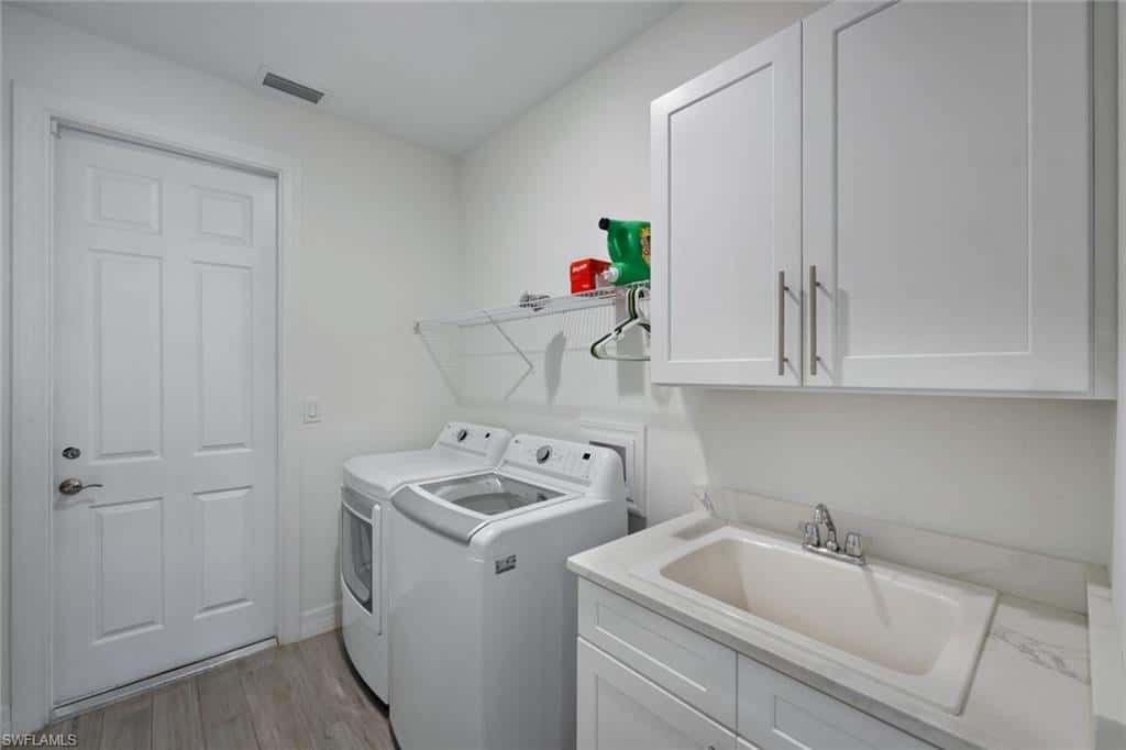 1613 42nd Pl, Cape Coral, photo 36