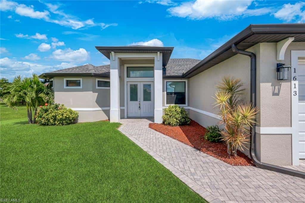 1613 42nd Pl, Cape Coral, photo 8