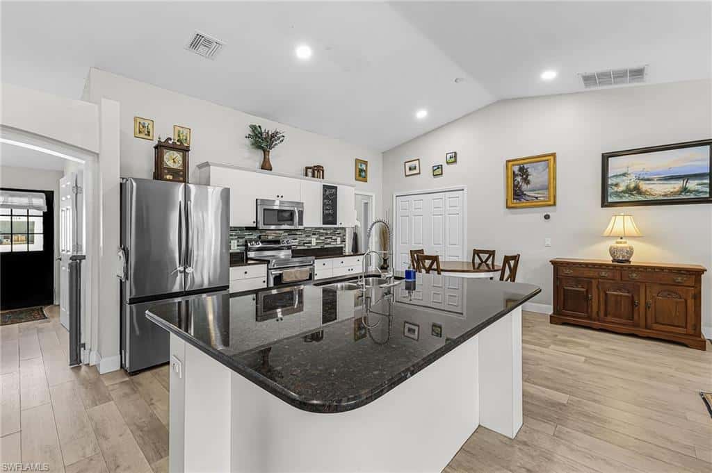 2117 2nd Ave, Cape Coral, photo 8