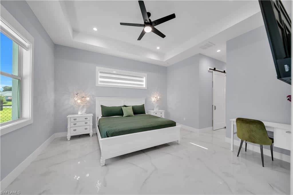 329 6th St, Cape Coral, photo 22