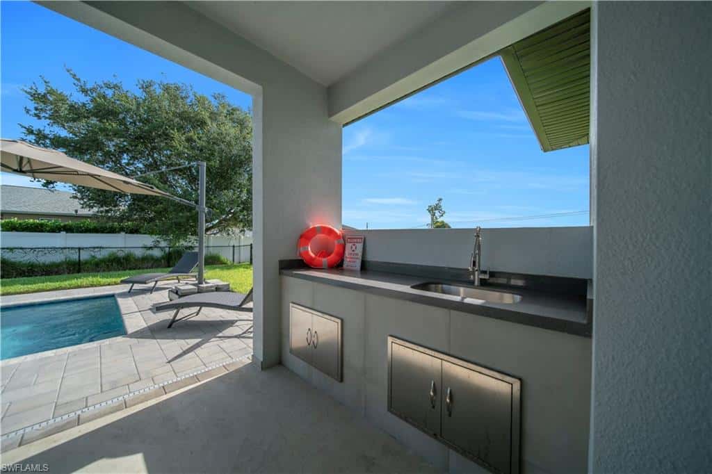 329 6th St, Cape Coral, photo 36