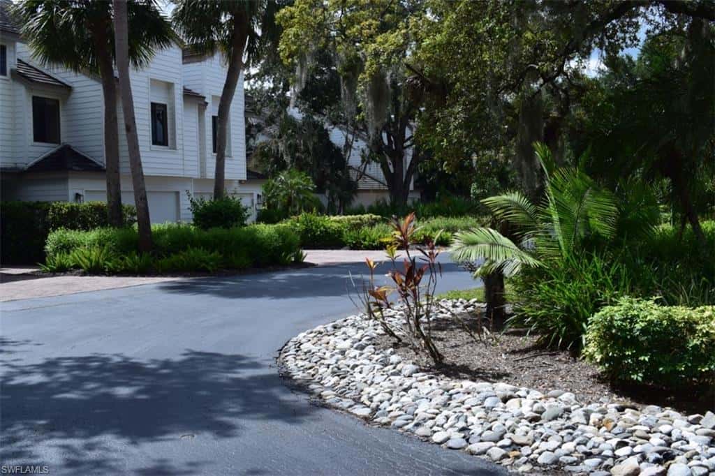 27105 Oakwood Lake Dr, Bonita Springs, photo 42