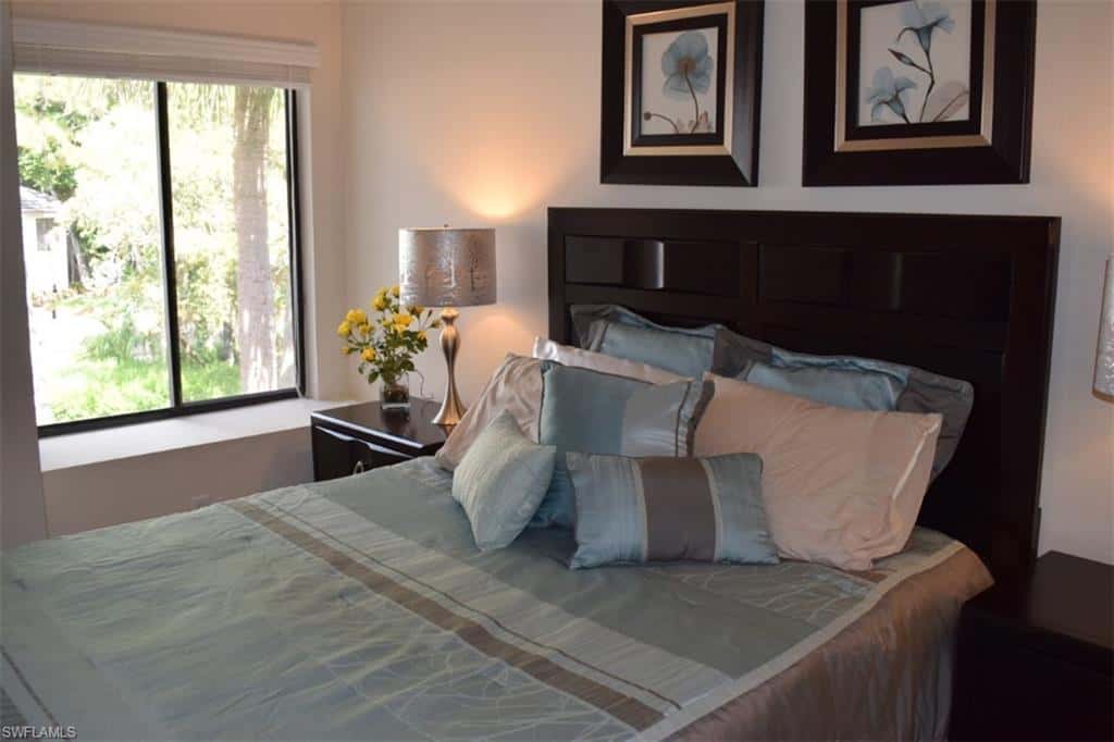 27105 Oakwood Lake Dr, Bonita Springs, photo 20