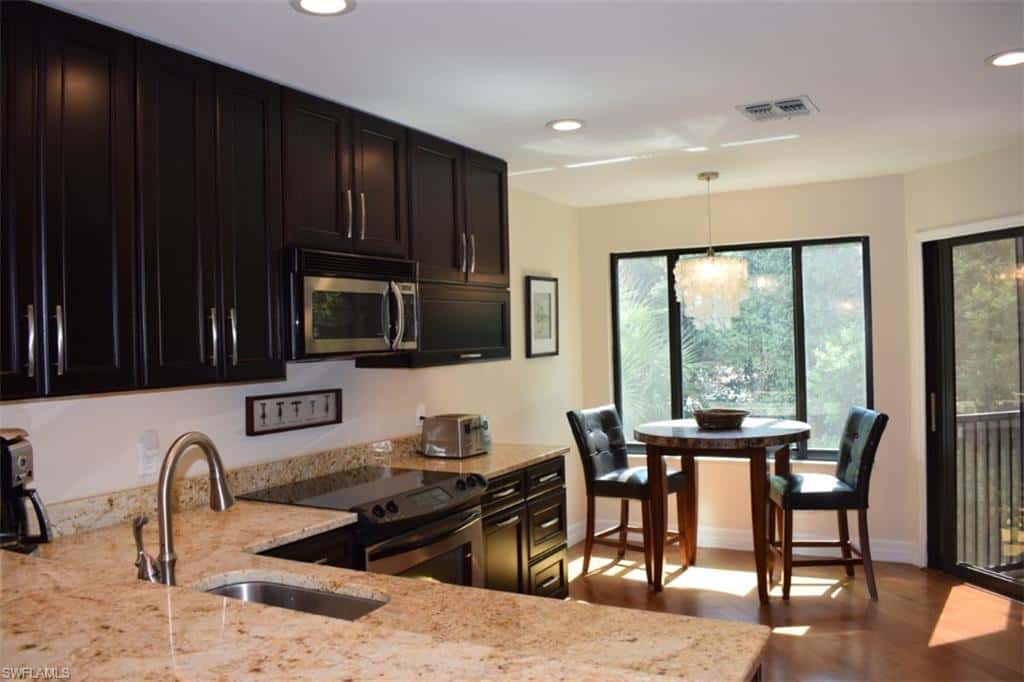 27105 Oakwood Lake Dr, Bonita Springs, photo 10