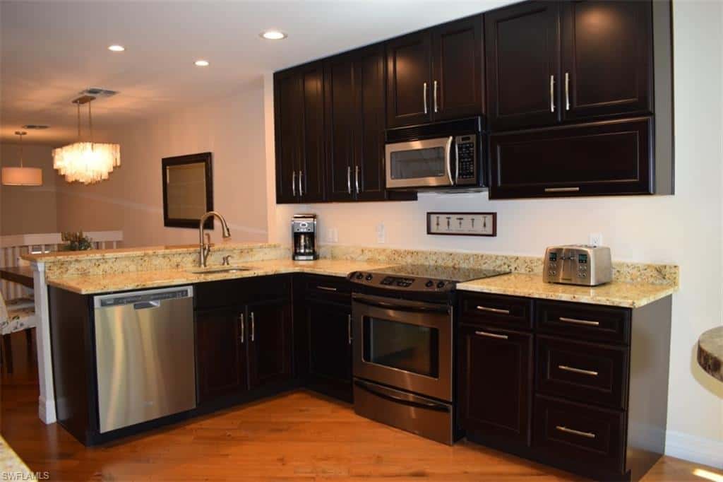 27105 Oakwood Lake Dr, Bonita Springs, photo 29
