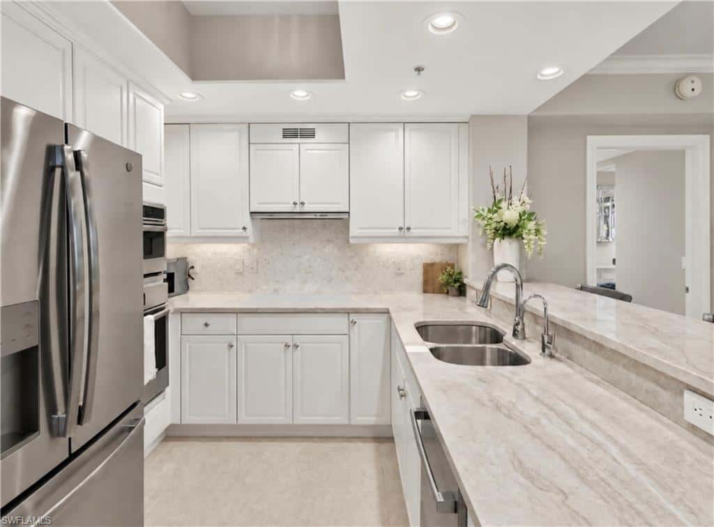 2748 Tiburon Blvd #106, Naples, photo 5