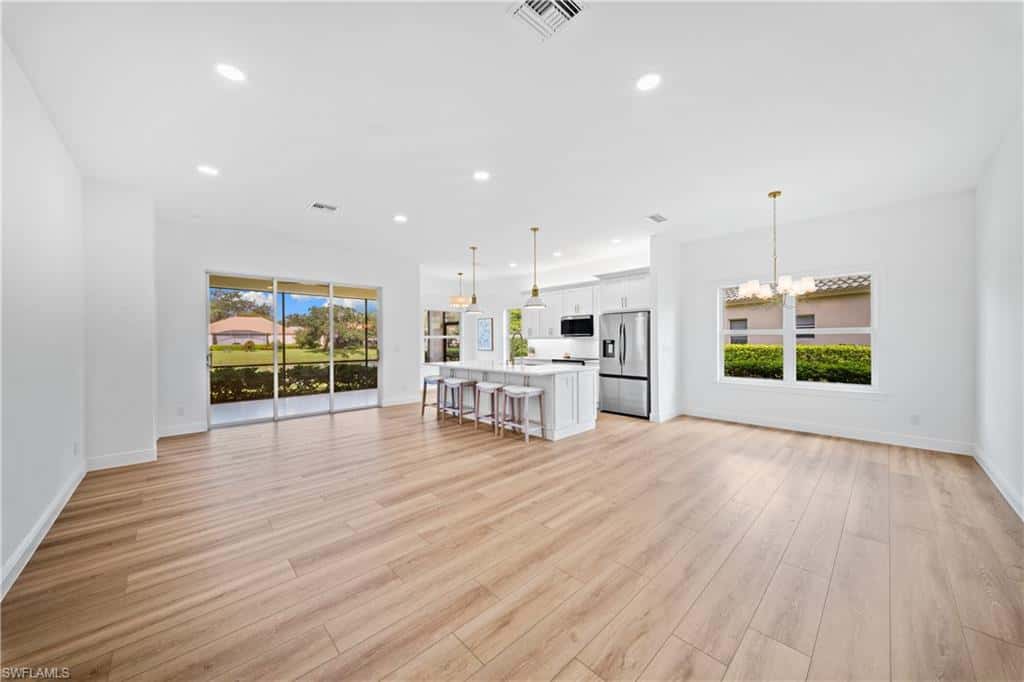 878 Vistana Cir, Naples, photo 38