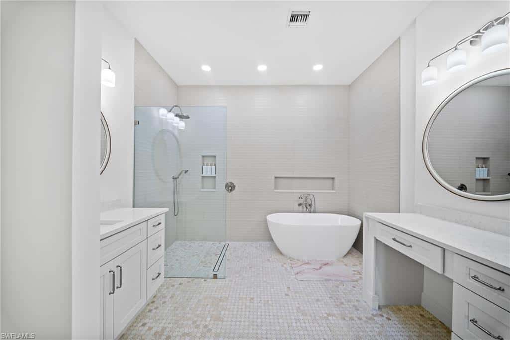 878 Vistana Cir, Naples, photo 14