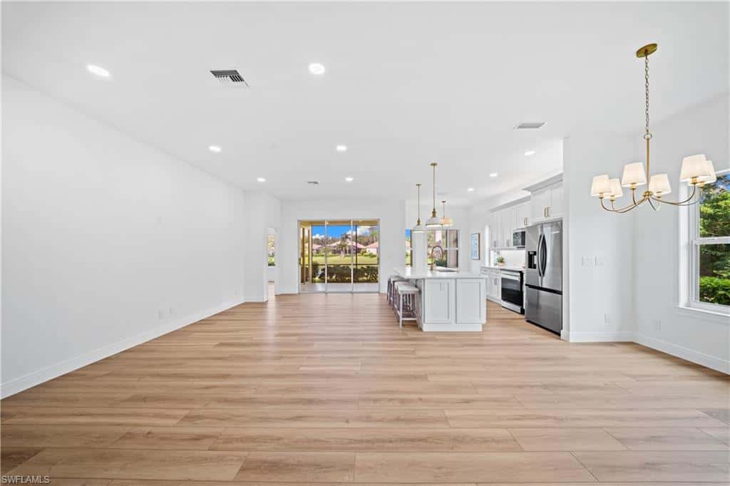 878 Vistana Cir, Naples, photo 37