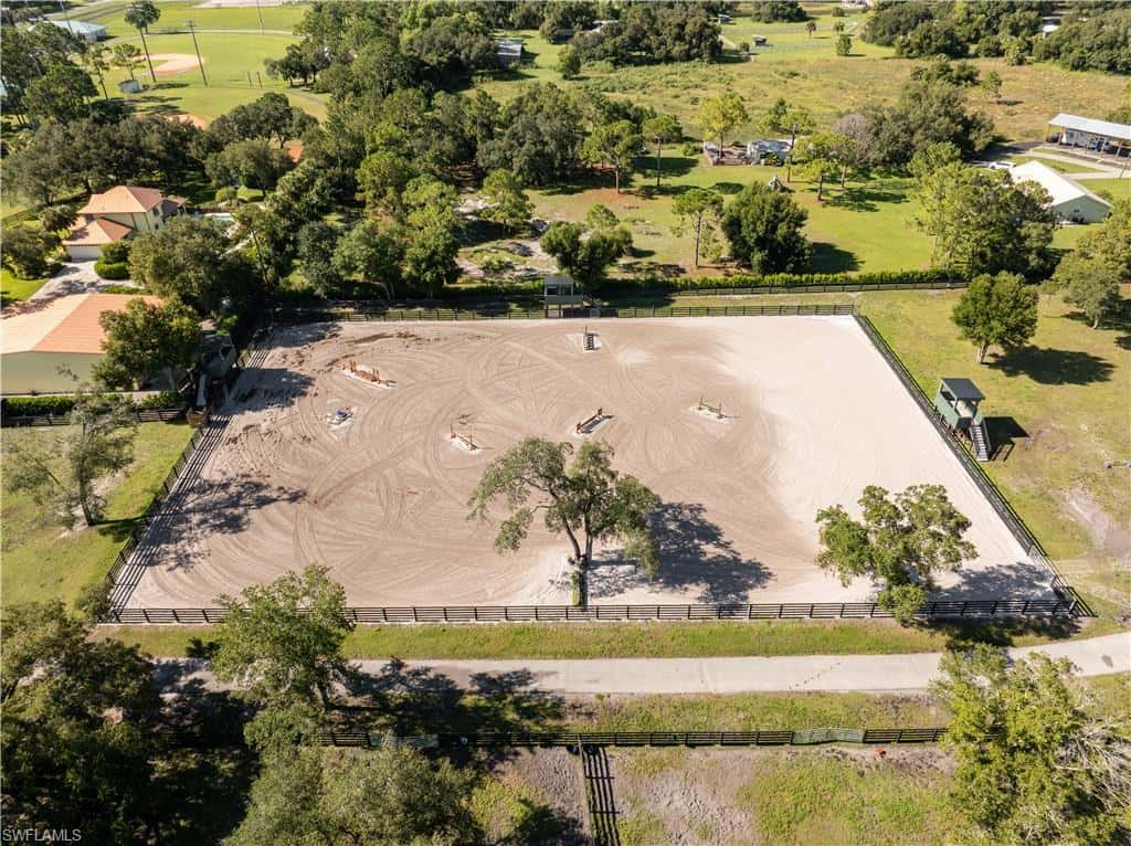 21531 N River Rd, Alva, photo 10