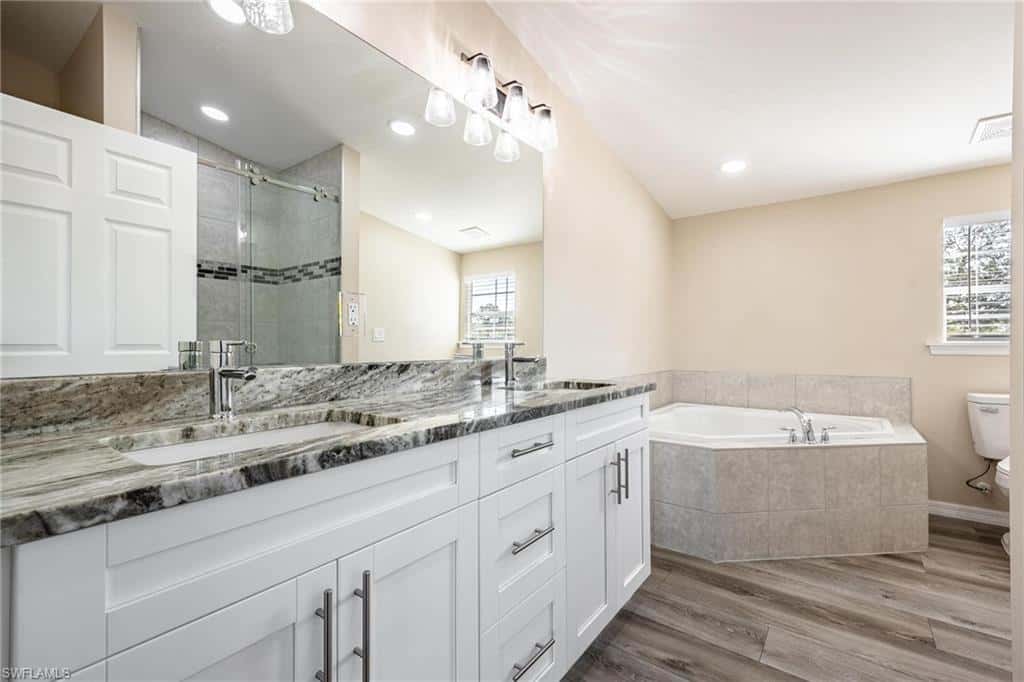 21531 N River Rd, Alva, photo 33