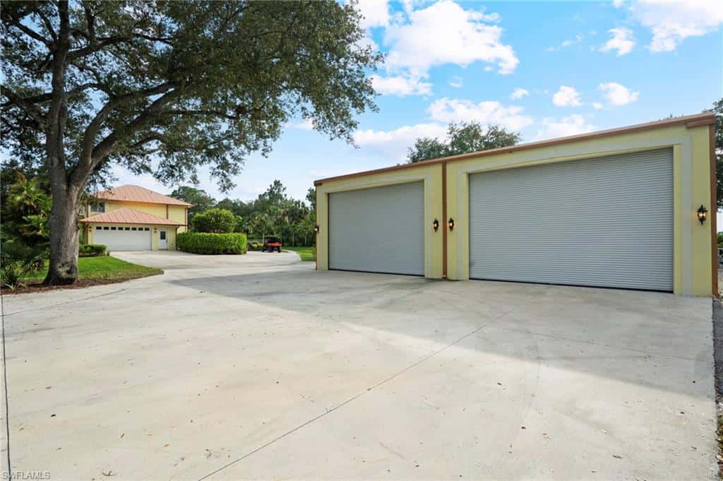 21531 N River Rd, Alva, photo 37
