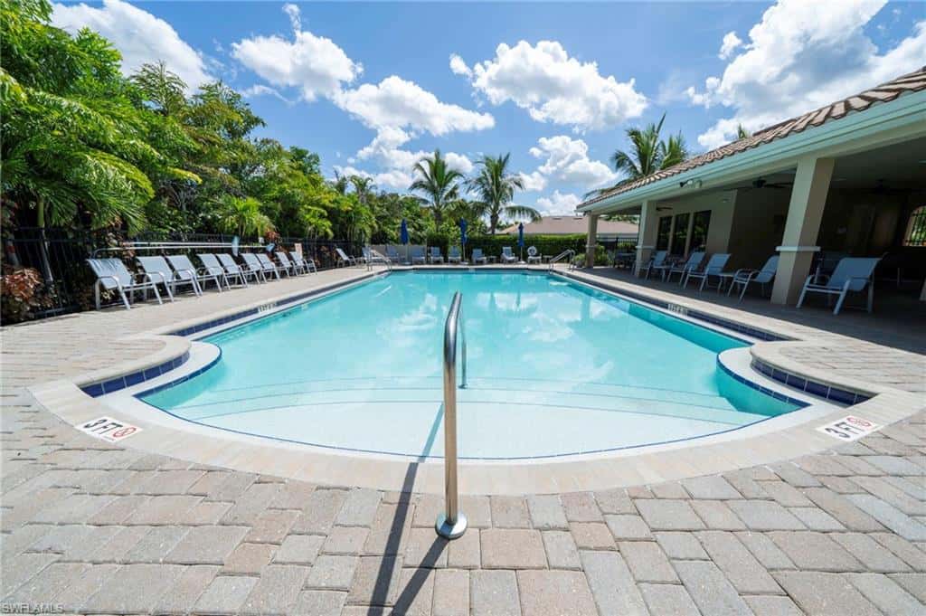 8051 Venetian Pointe Dr, Fort Myers, photo 39