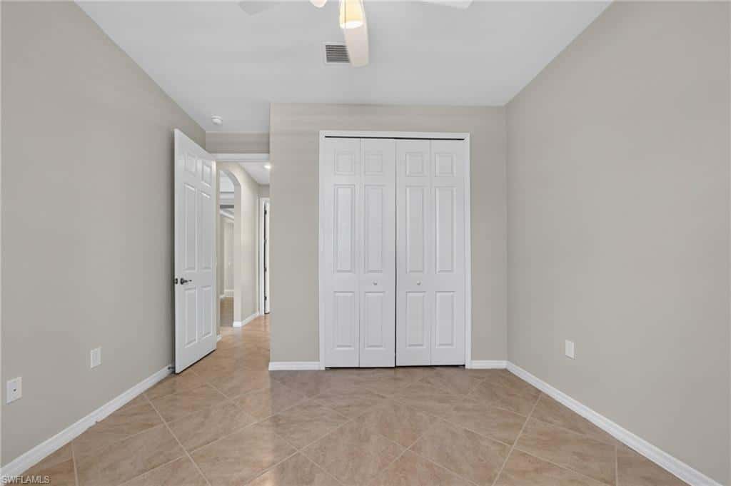 8051 Venetian Pointe Dr, Fort Myers, photo 28