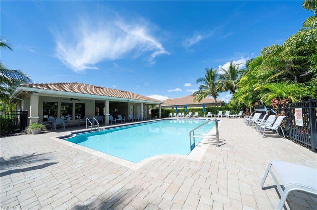 8051 Venetian Pointe Dr, Fort Myers, photo 40