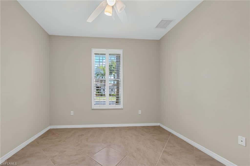 8051 Venetian Pointe Dr, Fort Myers, photo 27