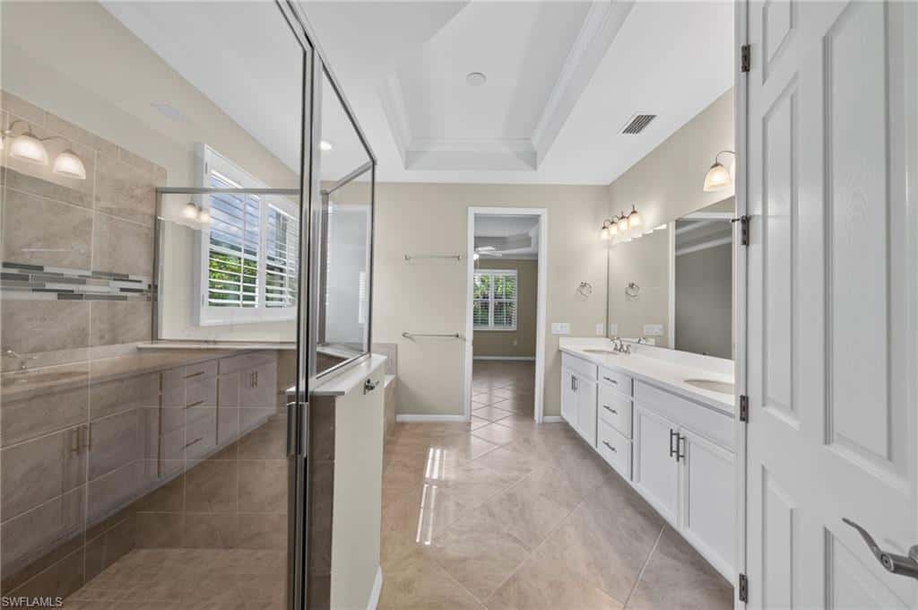 8051 Venetian Pointe Dr, Fort Myers, photo 19