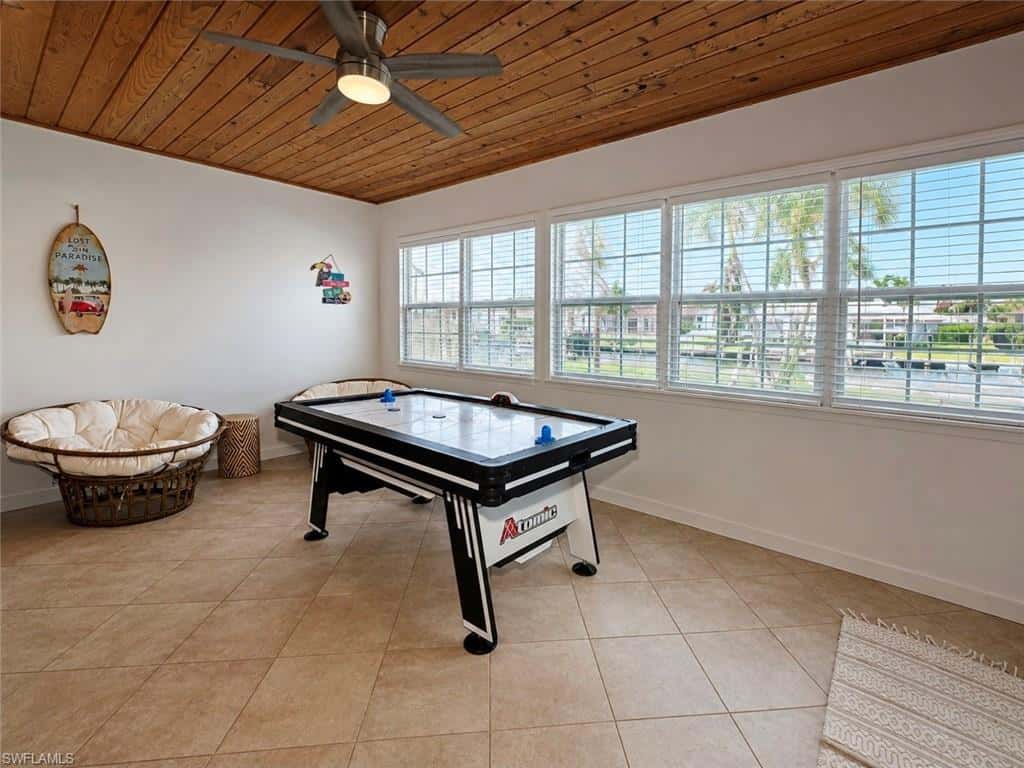 5314 Cobalt Ct, Cape Coral, photo 9