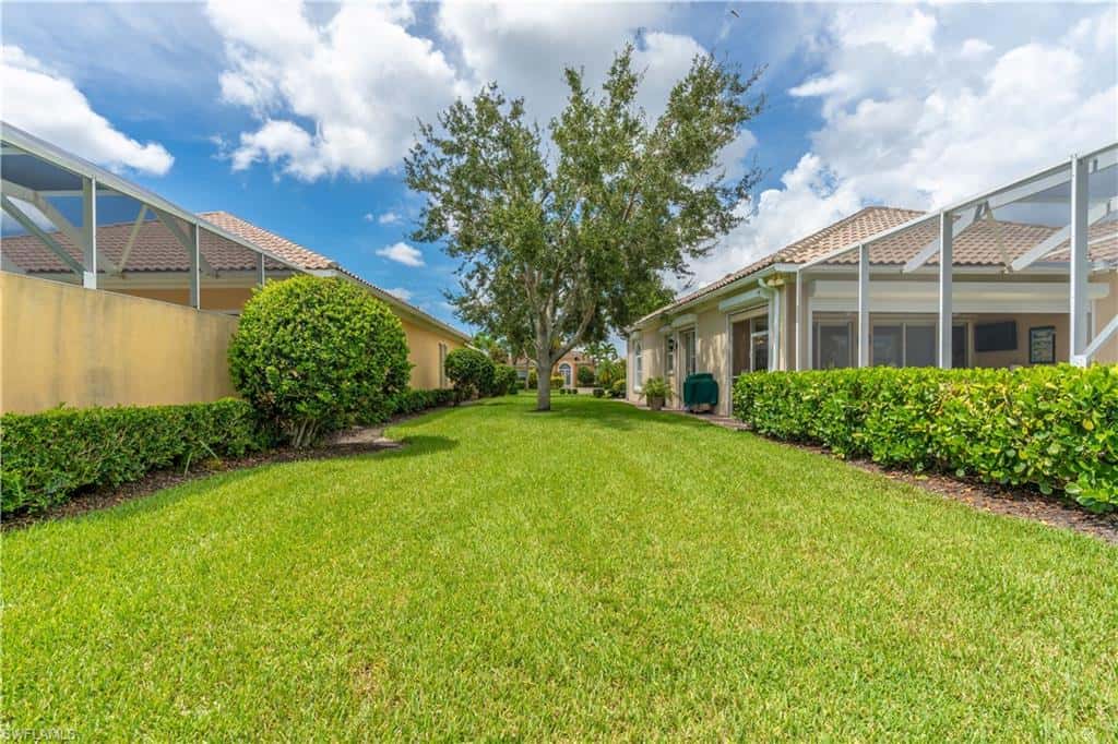 8556 Alessandria Ct, Naples, photo 45