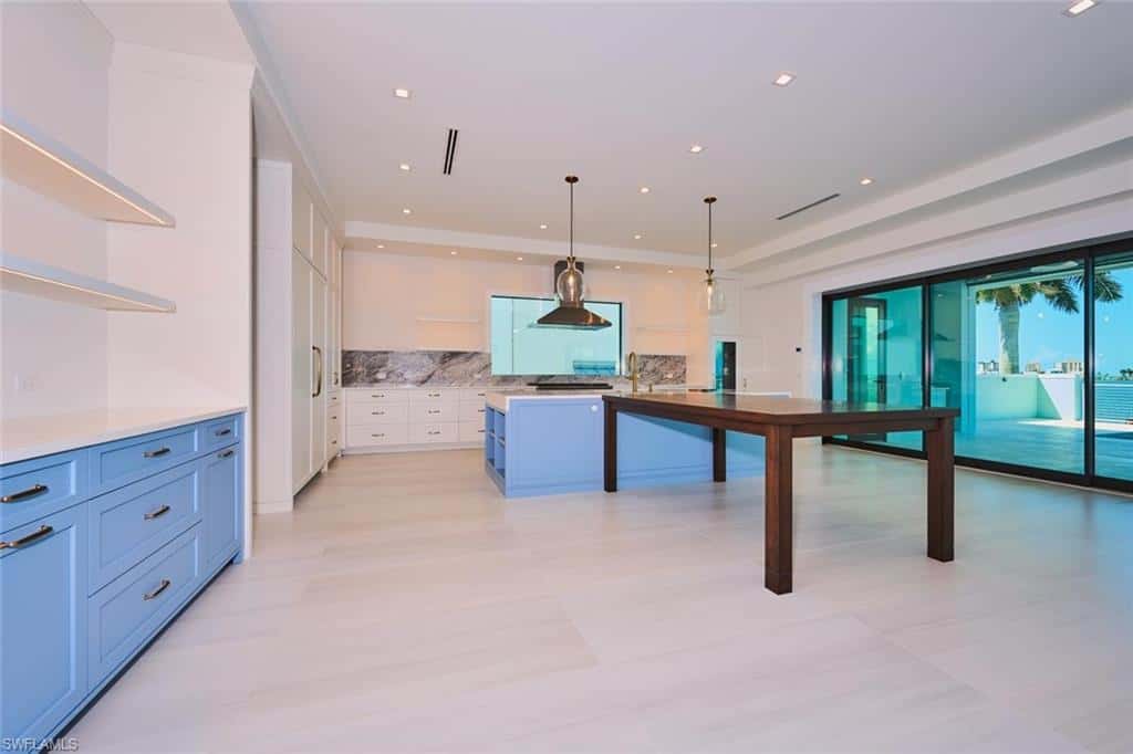 938 San Carlos Dr, Fort Myers Beach, photo 9