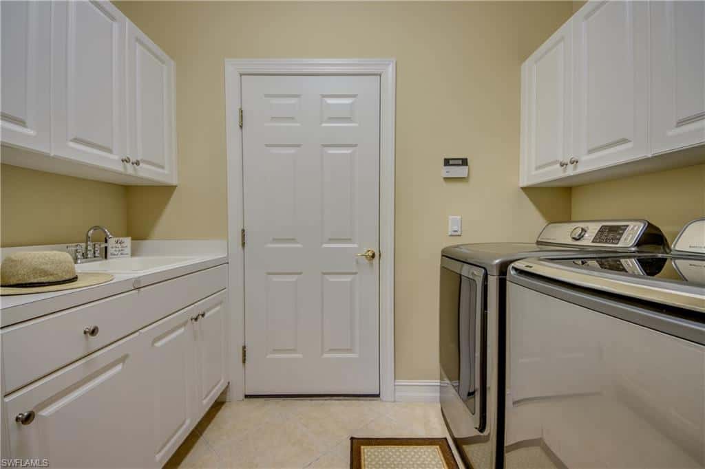 10530 Bellagio Dr, Fort Myers, photo 32