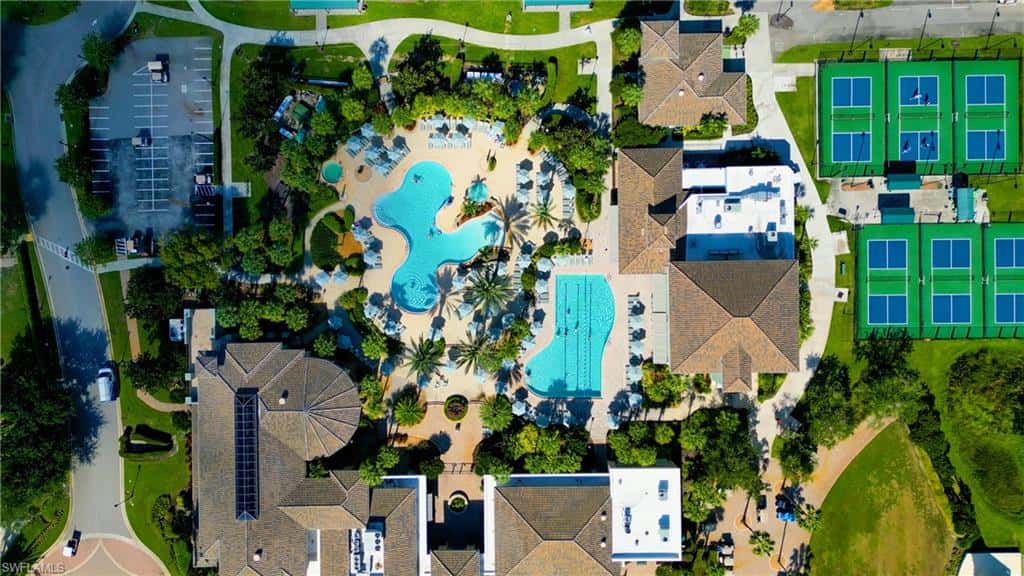 10530 Bellagio Dr, Fort Myers, photo 33