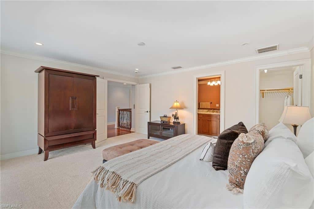 645 Broad Ave, Naples, photo 34