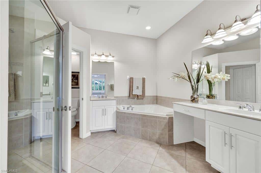 8723 Coastline Ct #202, Naples, photo 18