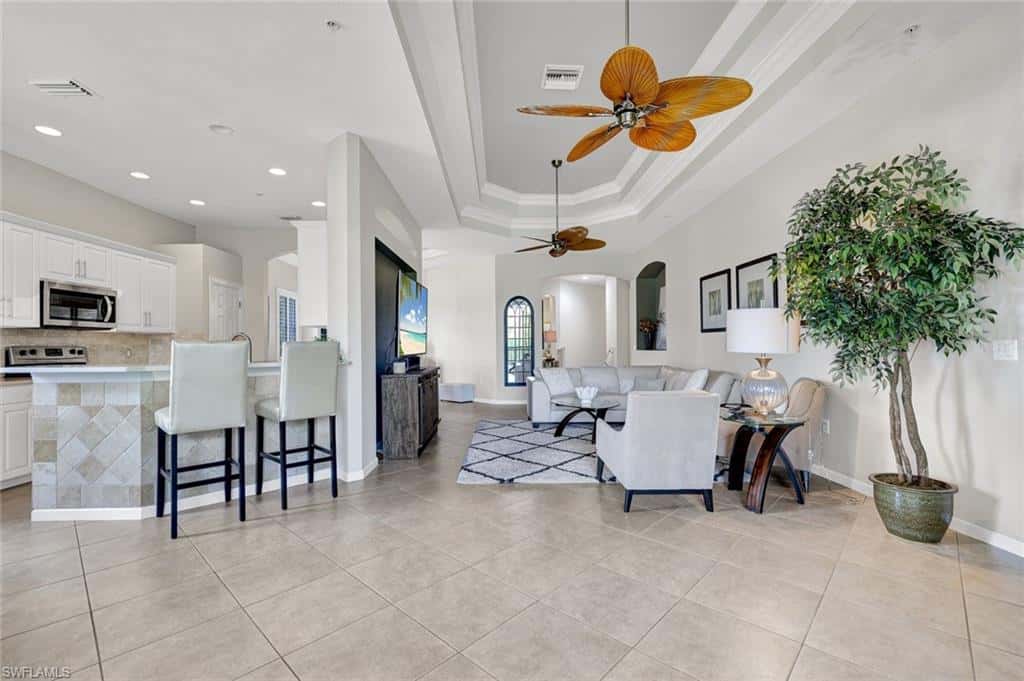 8723 Coastline Ct #202, Naples, photo 8