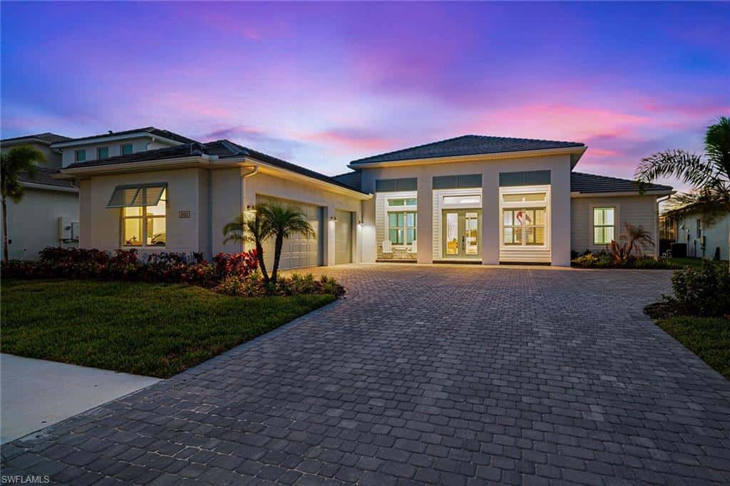 9182 Wisteria Way, Naples, photo 40