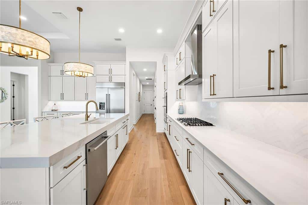 9182 Wisteria Way, Naples, photo 8