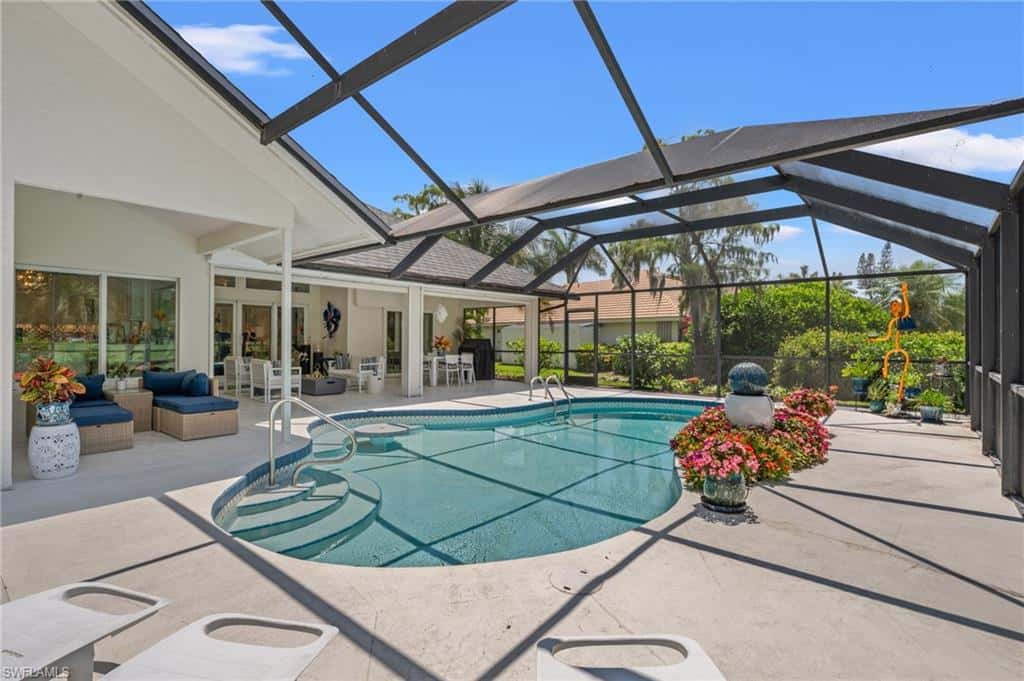 2114 Imperial Golf Course Blvd, Naples, photo 32