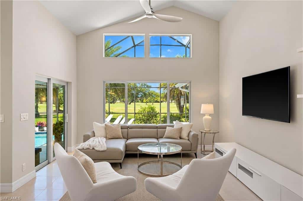 2114 Imperial Golf Course Blvd, Naples, photo 9