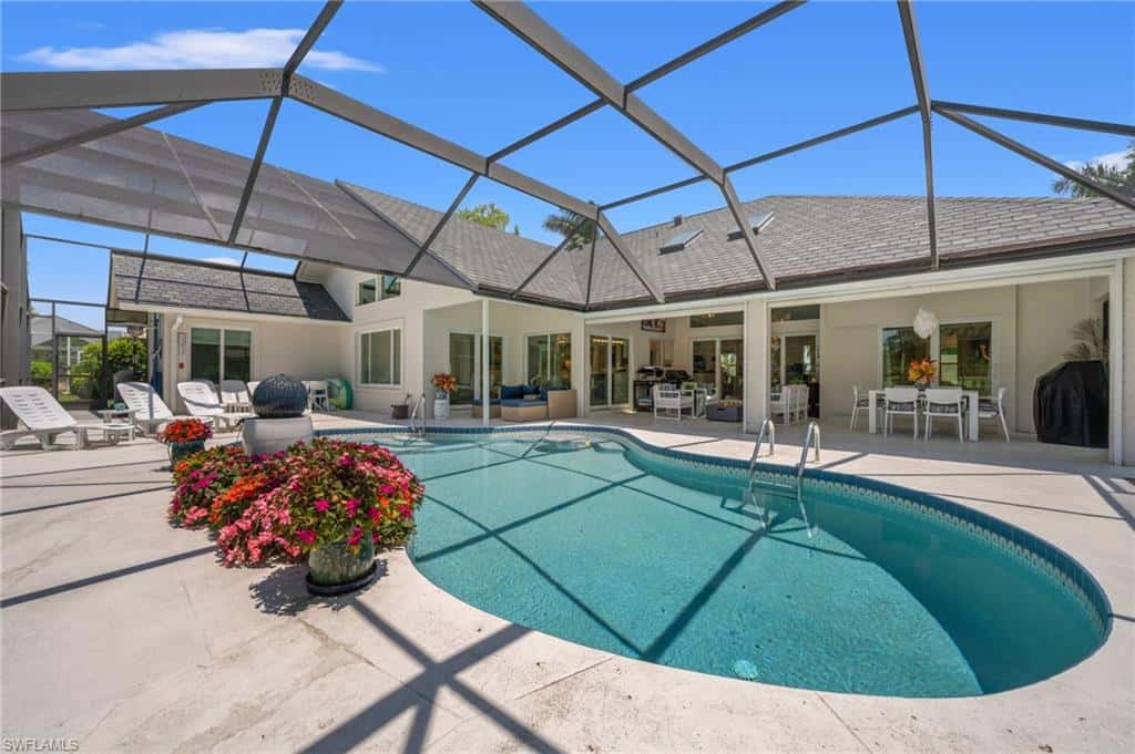 2114 Imperial Golf Course Blvd, Naples, photo 21