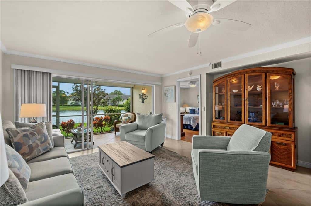 409 Gabriel Cir #1, Naples, photo 4