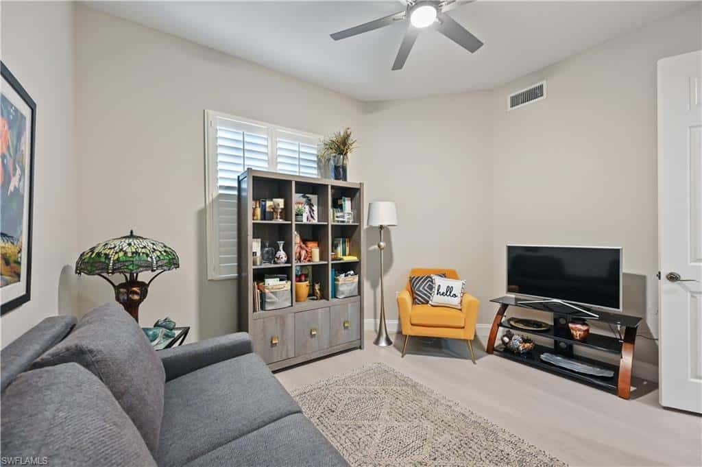 7876 Hawthorne Dr #1201, Naples, photo 27