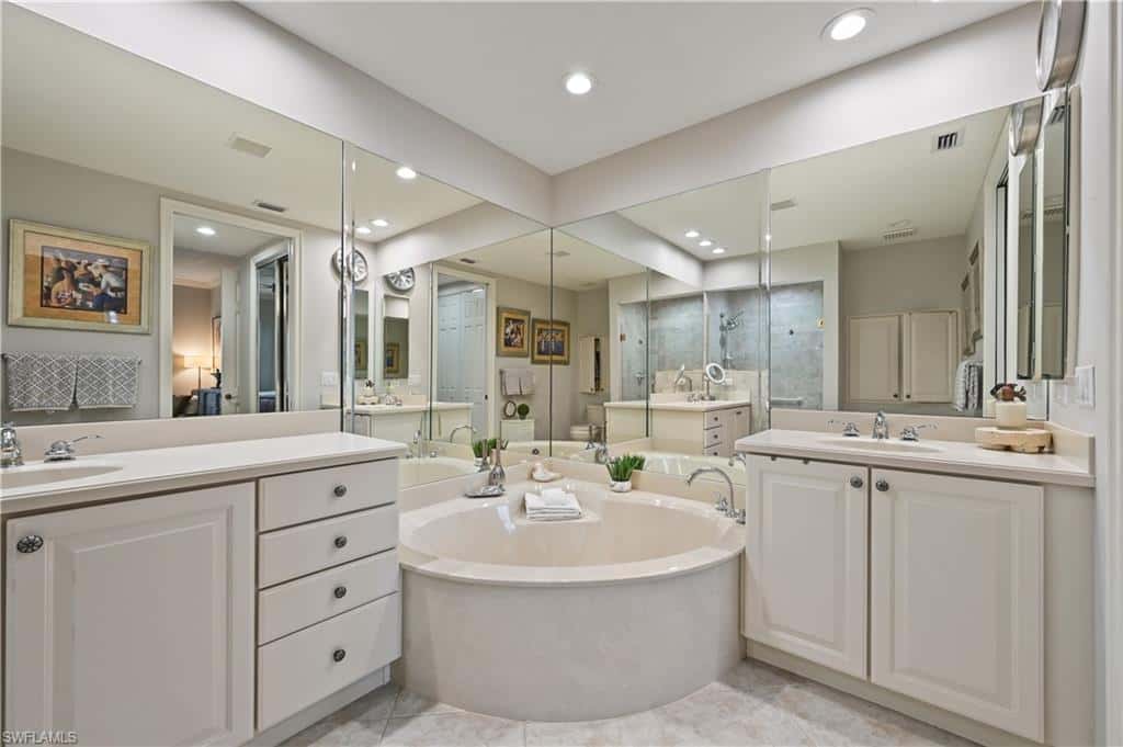 7876 Hawthorne Dr #1201, Naples, photo 22