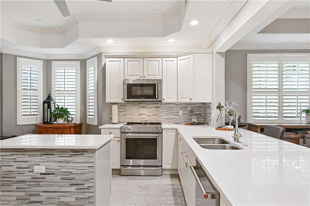 7876 Hawthorne Dr #1201, Naples, photo 7