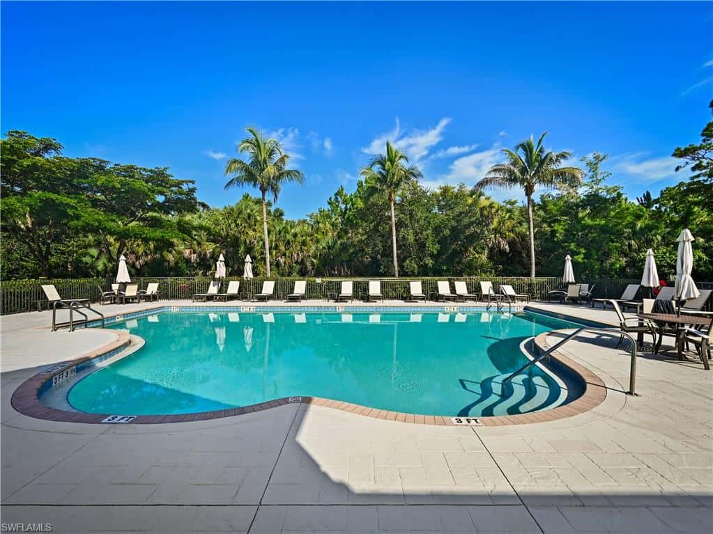 7876 Hawthorne Dr #1201, Naples, photo 36