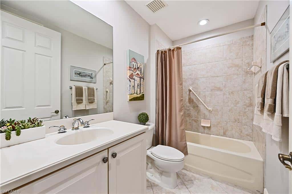 7876 Hawthorne Dr #1201, Naples, photo 28