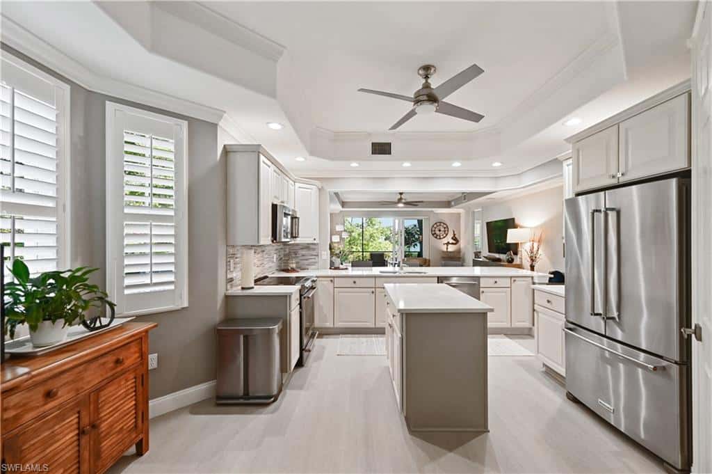 7876 Hawthorne Dr #1201, Naples, photo 9