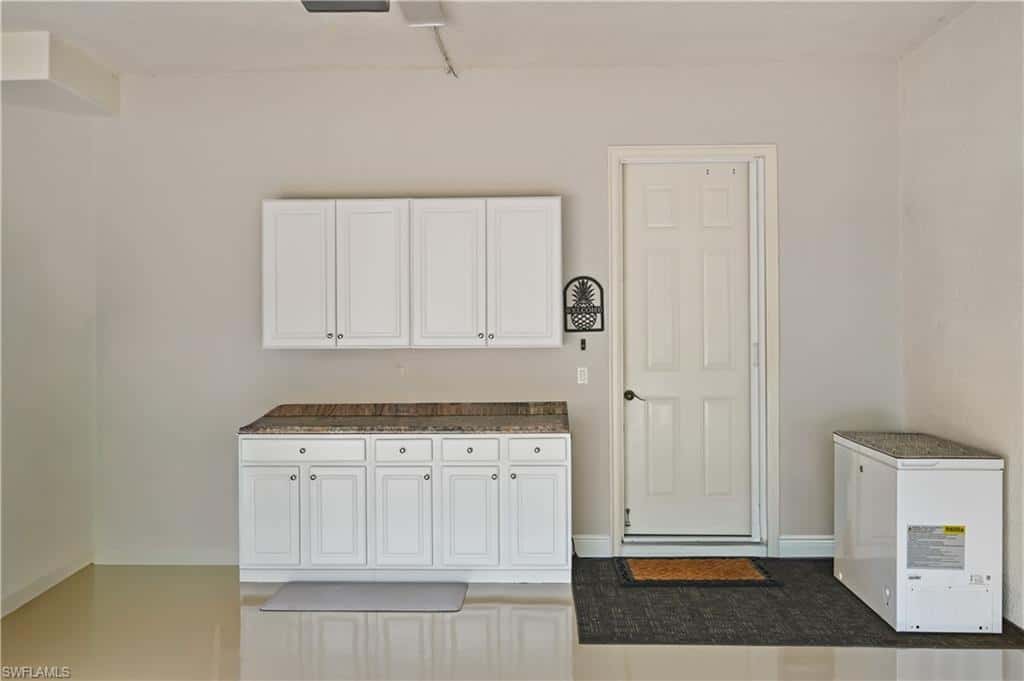 7876 Hawthorne Dr #1201, Naples, photo 31