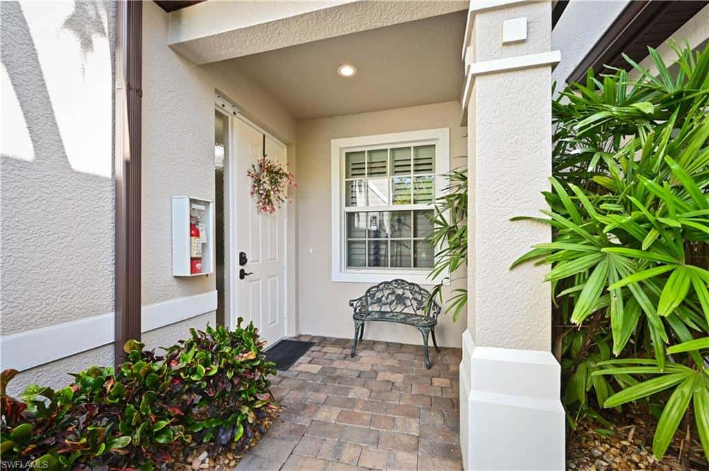 7876 Hawthorne Dr #1201, Naples, photo 4