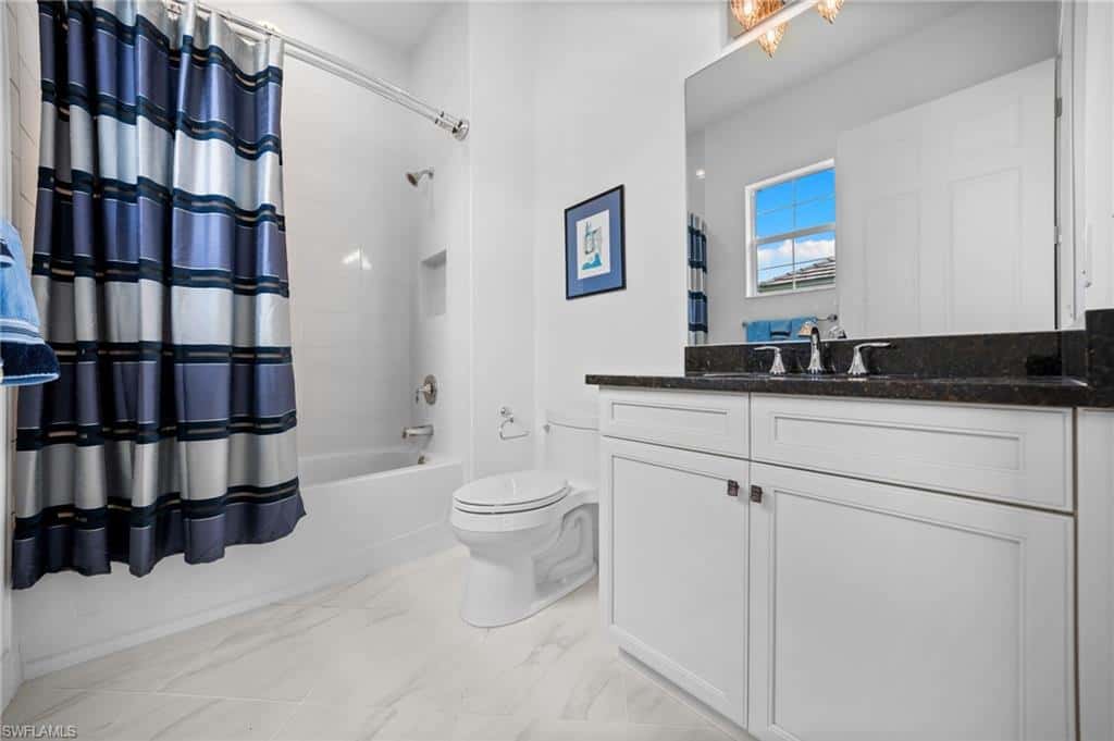 8062 Signature Club Cir #201, Naples, photo 36