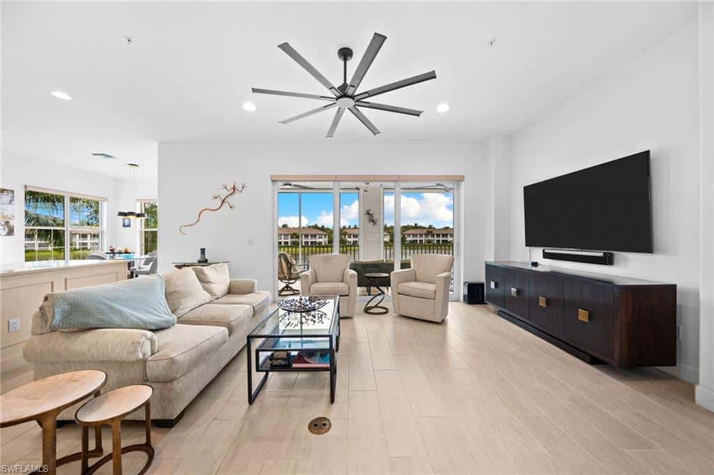 8062 Signature Club Cir #201, Naples, photo 9