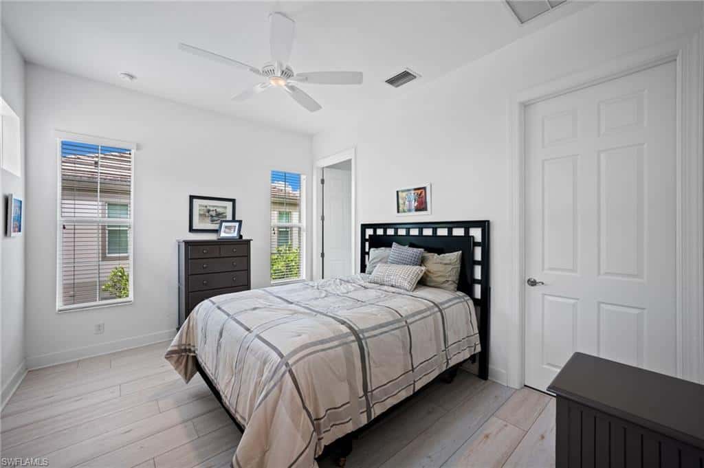 8062 Signature Club Cir #201, Naples, photo 34